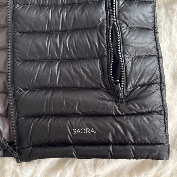 Isaora Light but very warm Black Puffer Jacket - Picture 5 of 9